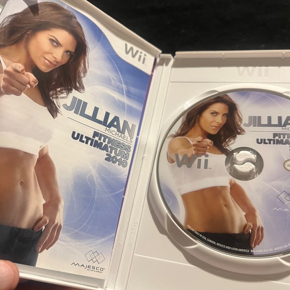 Wii Nintendo Wii Julian Michaels Fitness Ultimatum 2010 exercise game . - Picture 4 of 5